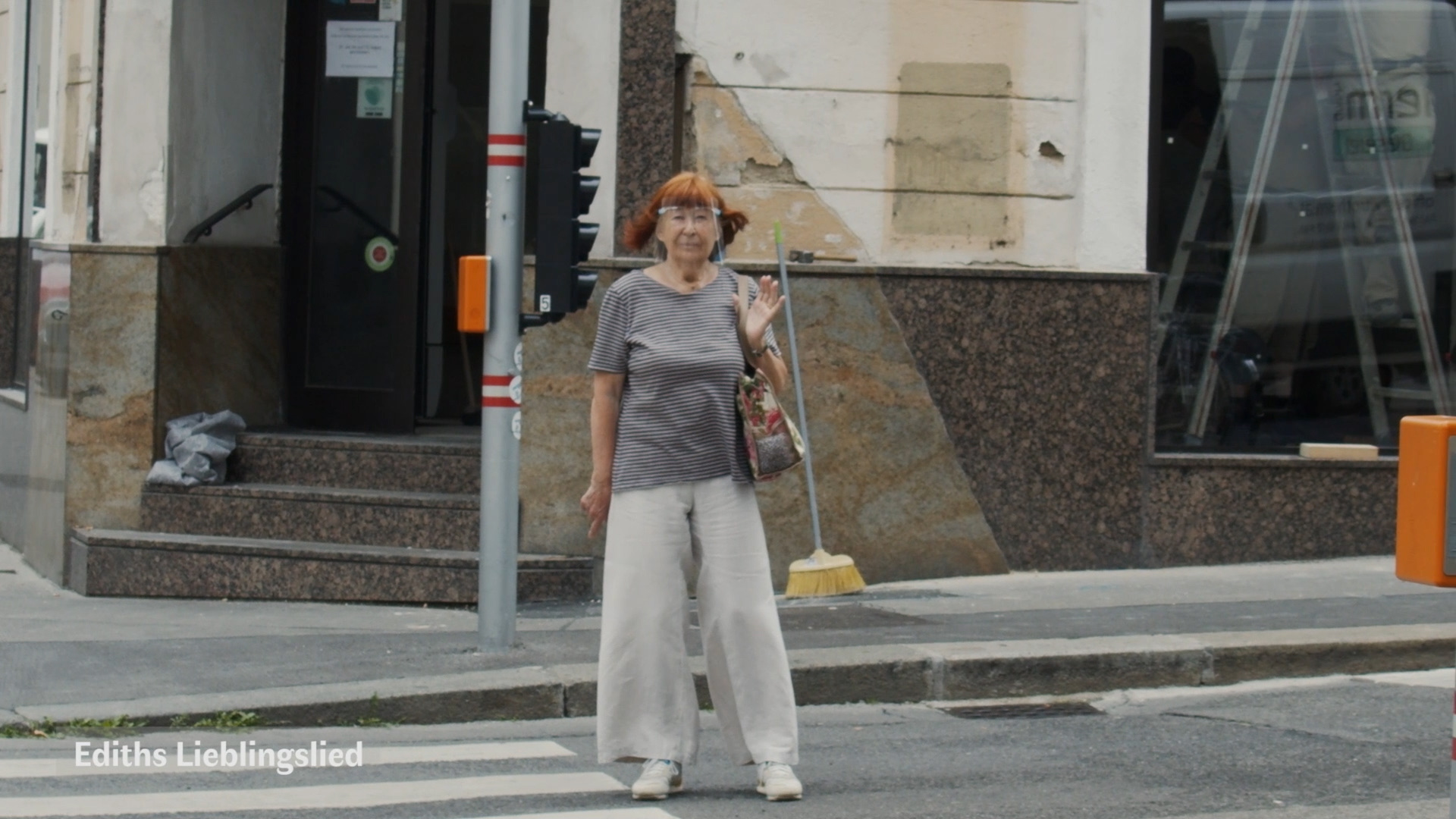 INFO  Das Glück is a Vogerl – Wien Alt & Jung